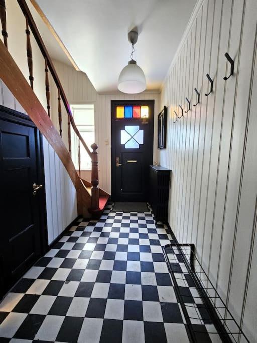 Holiday home Capacious Downtown Vintage Gem *